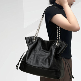 ccamo牛皮质感包包轻奢小众感链条单肩包女士包包女款通勤包