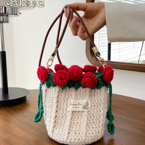玫瑰花束手工编织包包diy钩织材料包自制毛线成品水桶斜挎包礼物