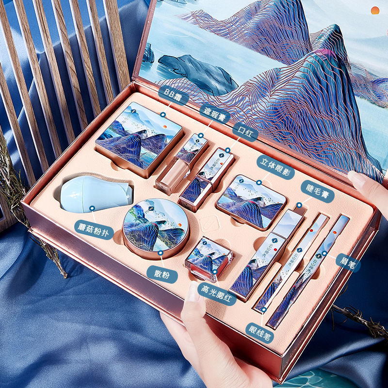 李佳琦推荐彩妆套装口红全套淡妆套装礼盒初学者新手化妆品女学生