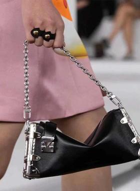 女包硬箱元素黑色牛皮革SLIM TRUNK锁扣手袋M25445盒子手提单肩包