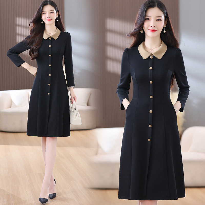 休闲娃娃领长袖连衣裙女春季2026新款收腰显瘦中长款打底a字裙子