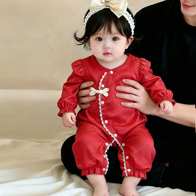 婴儿衣服女宝宝连体衣大红色满月百天公主哈衣春秋外出中国风爬服