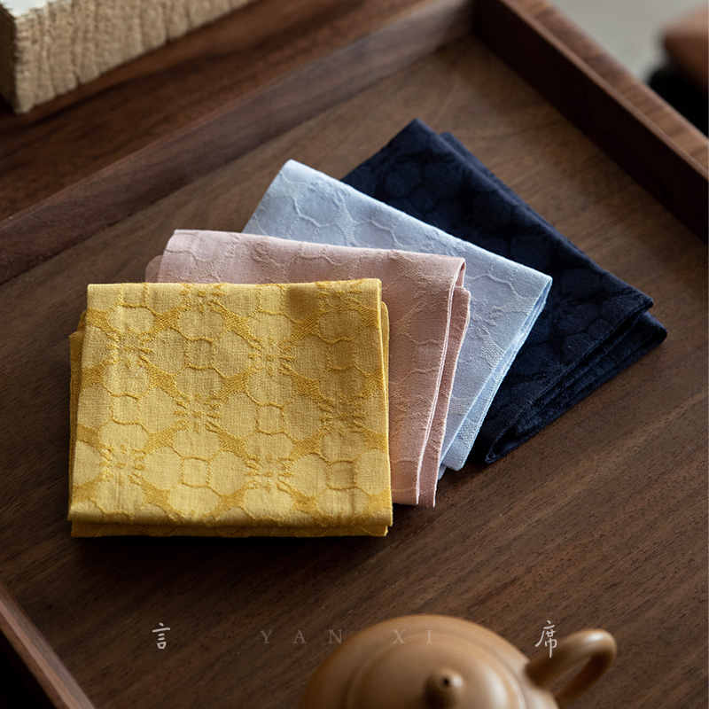 尺寸不大，32*9.5CM，养壶茶巾布