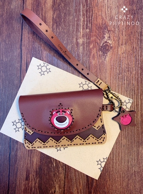 草莓熊可爱手工牛皮真皮短款钱包卡包手腕包款式可以定制哦