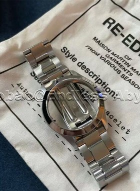 MMM风格镂空手表式手链