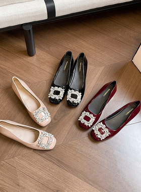 羊皮水钻单鞋2026春夏新款甜美时尚粗跟方头芭蕾风小个子增高女鞋