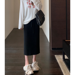 型～高腰显瘦小黑裙中长款 好版 开叉半身裙子女2026春夏新 AMR