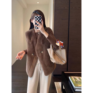 搭配神器环保毛毛绒马甲皮草厚外套女秋冬新 保暖又时髦 AMR