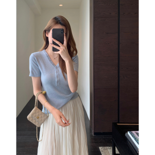 T恤女上衣春夏2026新款 简约大气 针织短袖 时髦显瘦修身 AMR