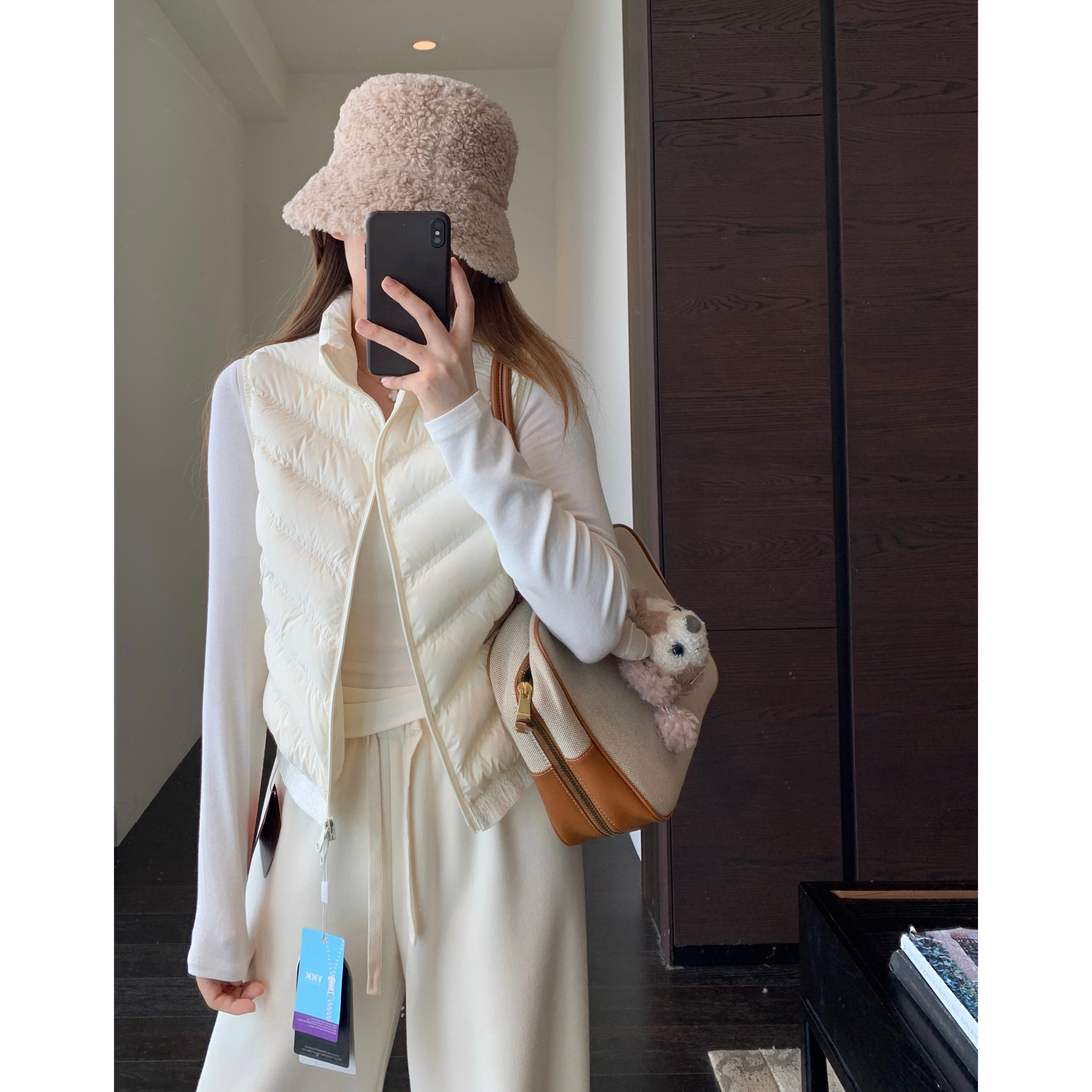 AMR UU◆时髦马甲～三星95白鸭绒立领显瘦短款羽绒服外套女秋冬新图片