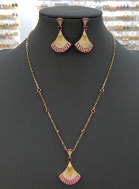 跨境热销粉锆满钻渐变大号裙子项链女时尚轻奢配饰气质高级锁骨链