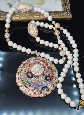 干花琉璃点缀珍珠贝壳珠链搭配彩色吊坠碧玺彩虹毛衣链厂家批发