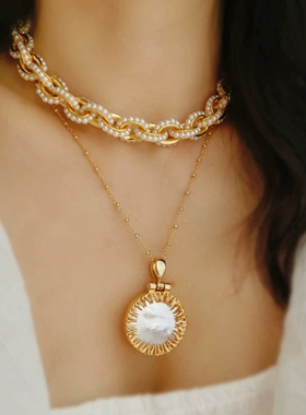 欧美轻奢小众施华白贝洛珍珠金属拼接项链高级感复古圆环锁骨链女