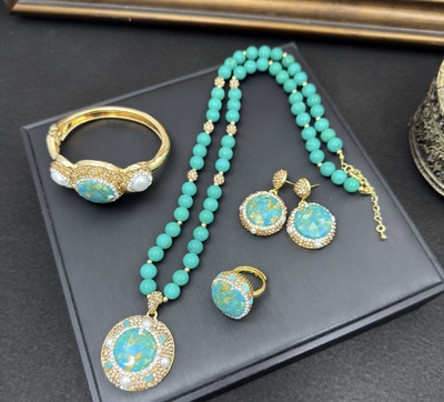 新款欧美复古风绿松石套装手镯项链戒指耳环女轻奢高级感气质饰品