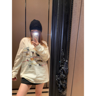 wann现货 狂奔栓绳小狗 100棉亲肤印花刺绣长袖宽松T恤减龄上衣