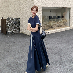 藏青色休闲套装裙女夏季2025新款超火不规则短袖T恤半身裙两件套图片