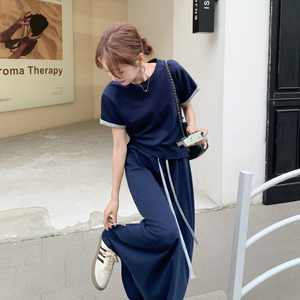 藏青色休闲套装裙女夏季2025新款超火不规则短袖T恤半身裙两件套图片