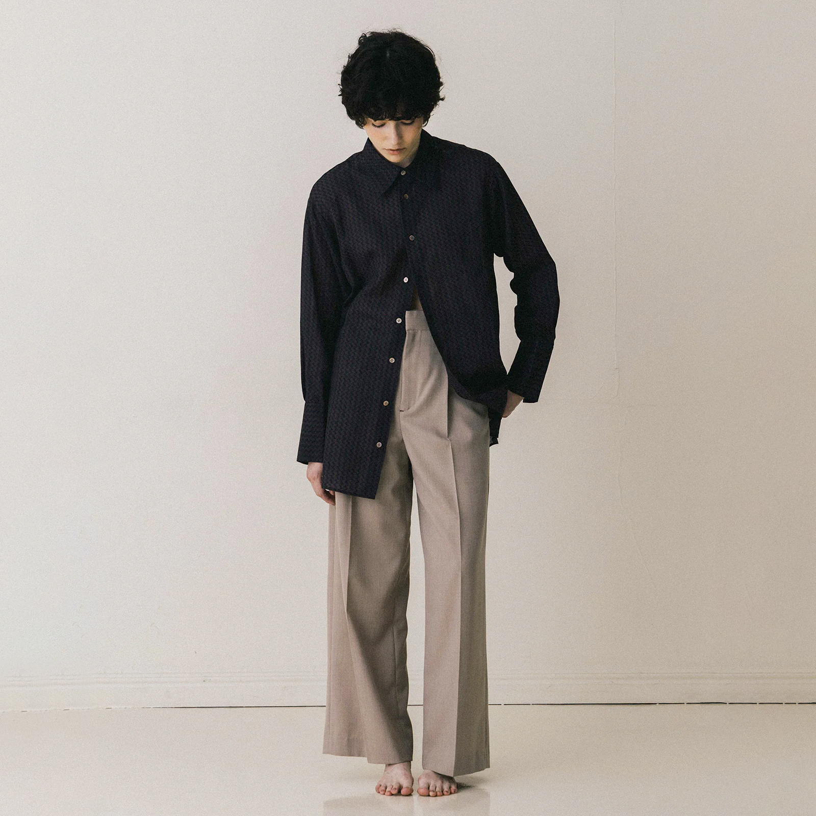 日本尾州超细羊毛考究精致直筒裤