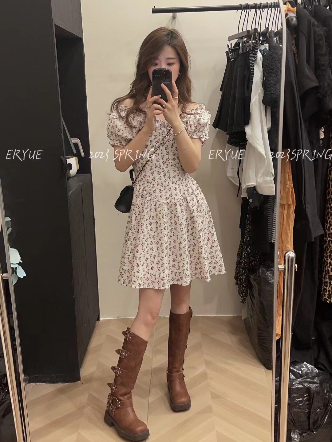 Q-  夏季新款韩版女装修身一字肩连衣裙白色小清新ins百搭显瘦
