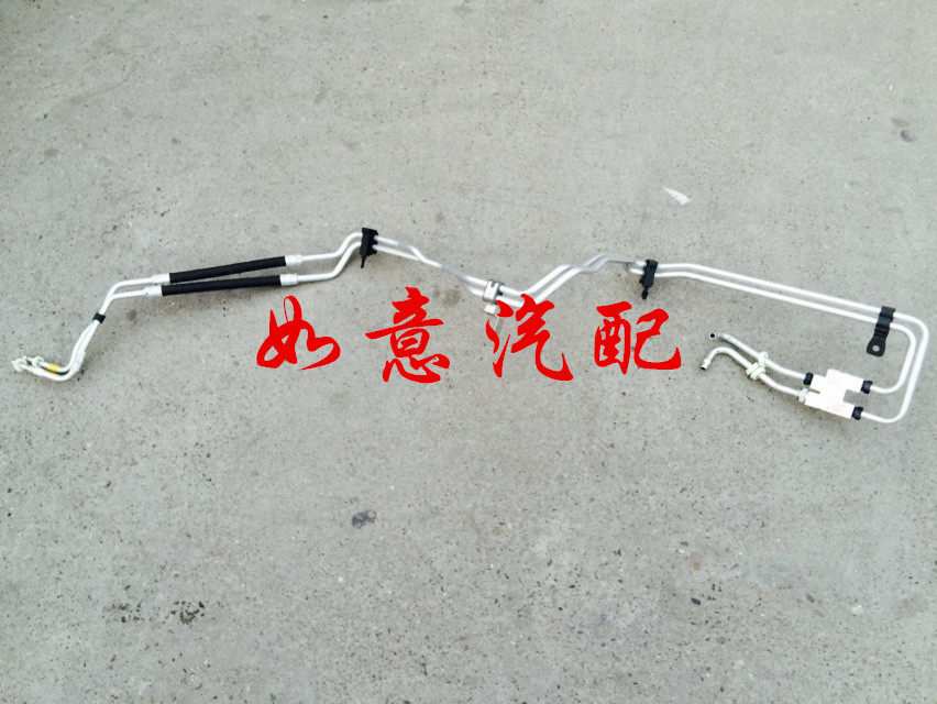 jeep大切诺基变速箱散热油管