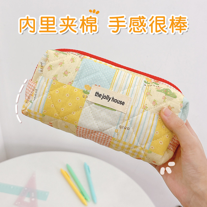 笔袋女生2026新款高颜值ins风大容量初中学生文具帆布收纳化妆