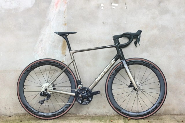 Missile 擎天神二代电变7170大套全碳纤舒适耐力型公路车