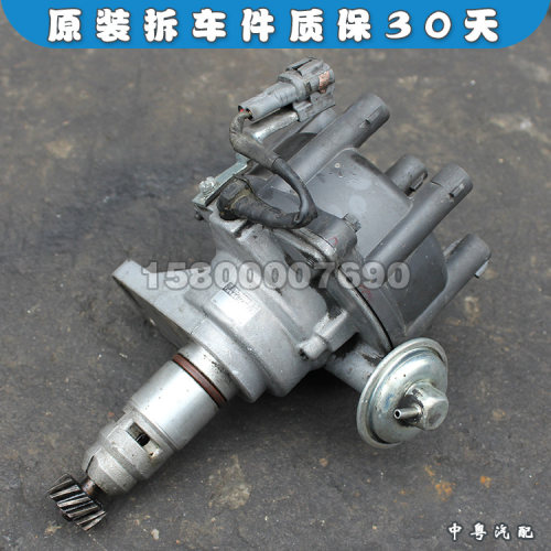 陆地巡洋舰LC80分电器拆车