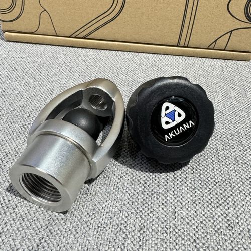 AKUANA  DIN TO YOKE 潜水调节器一级头转接头深潜水肺