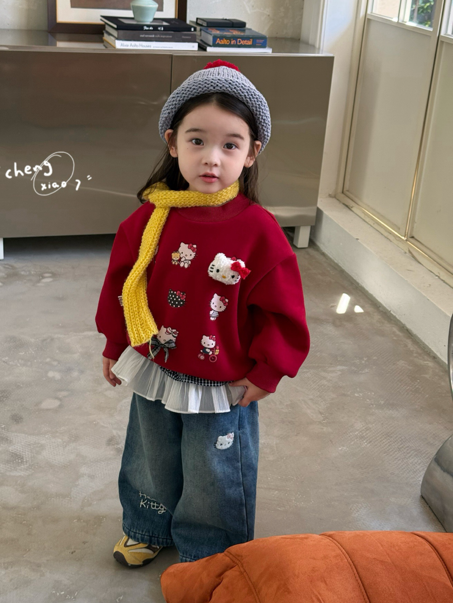 凡妈童装2025秋冬新款女童小童韩版卡通玩偶加绒卫衣花边牛仔长裤