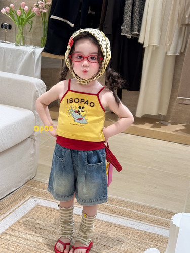 女童夏季韩版米奇吊带牛仔短裤