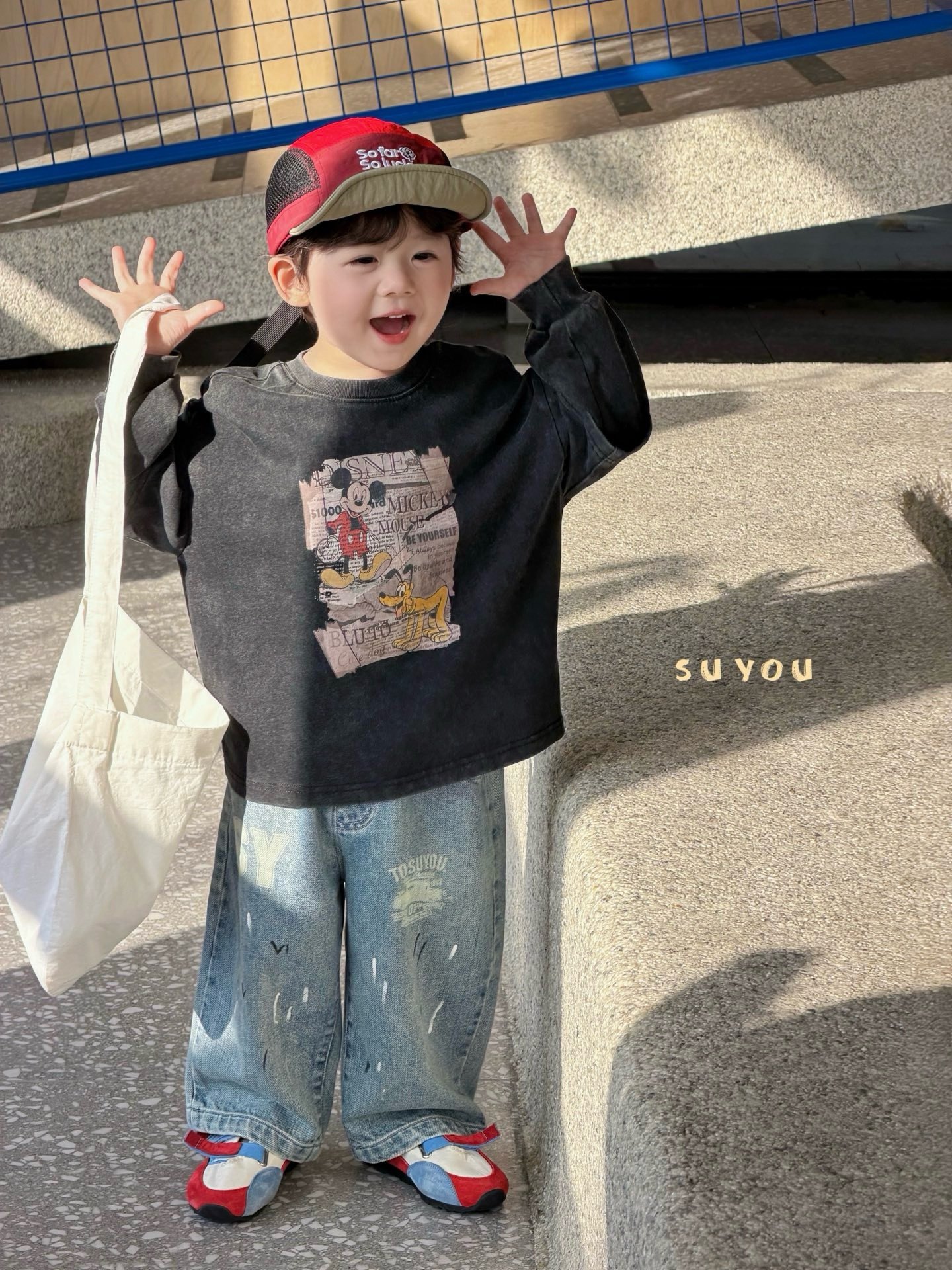 凡妈童装2026春新款男童小童韩版米奇印花做旧洋气卫衣休闲牛仔裤