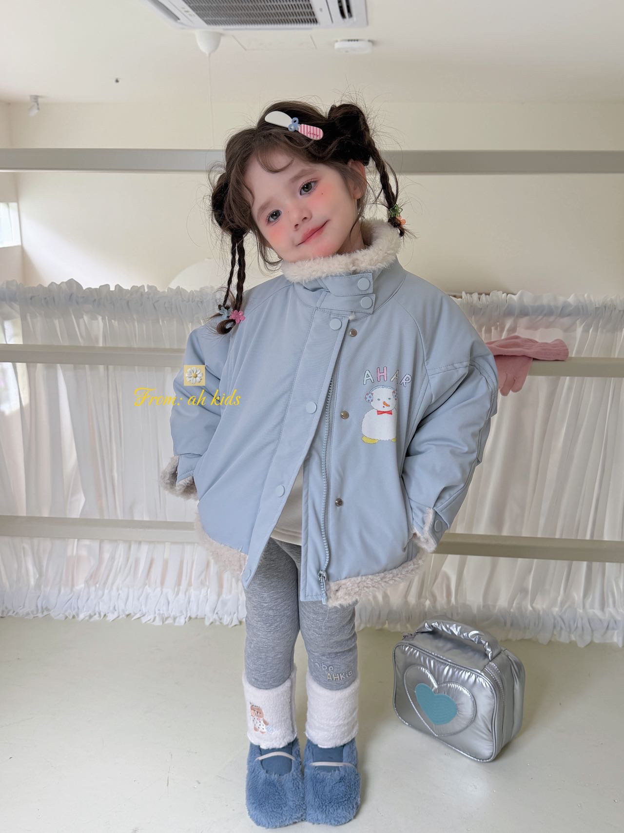 凡妈童装2026秋冬款女童小童韩版加绒打底裤卡通印花毛毛棉服外套