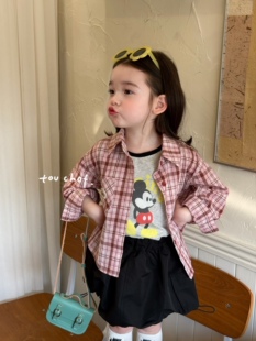 凡妈童装2026春夏新款女童小童韩版格子衬衫米奇背心工装半裙洋气