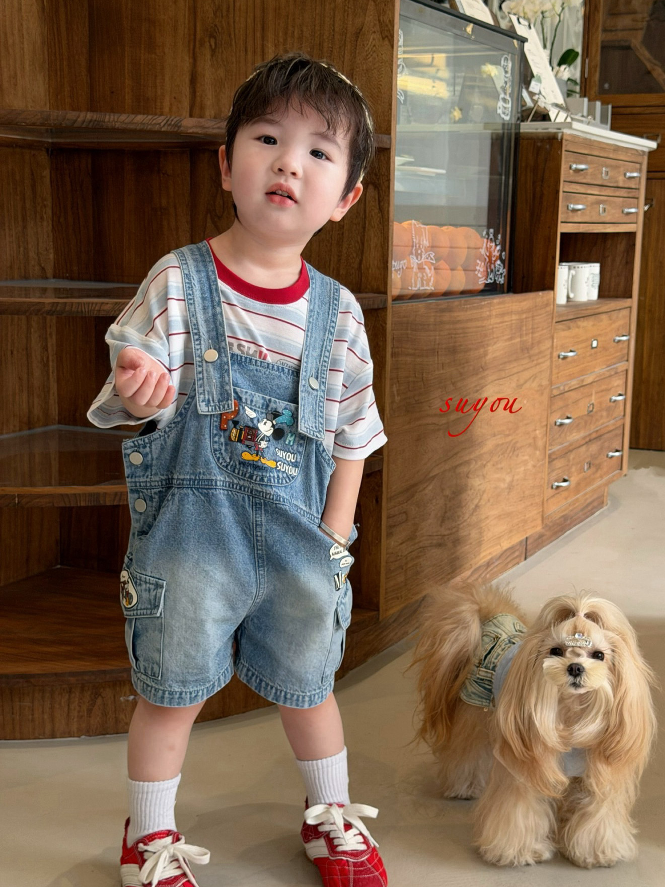 凡妈童装2026夏季新款男童小童韩版条纹T恤米奇刺绣牛仔背带短裤