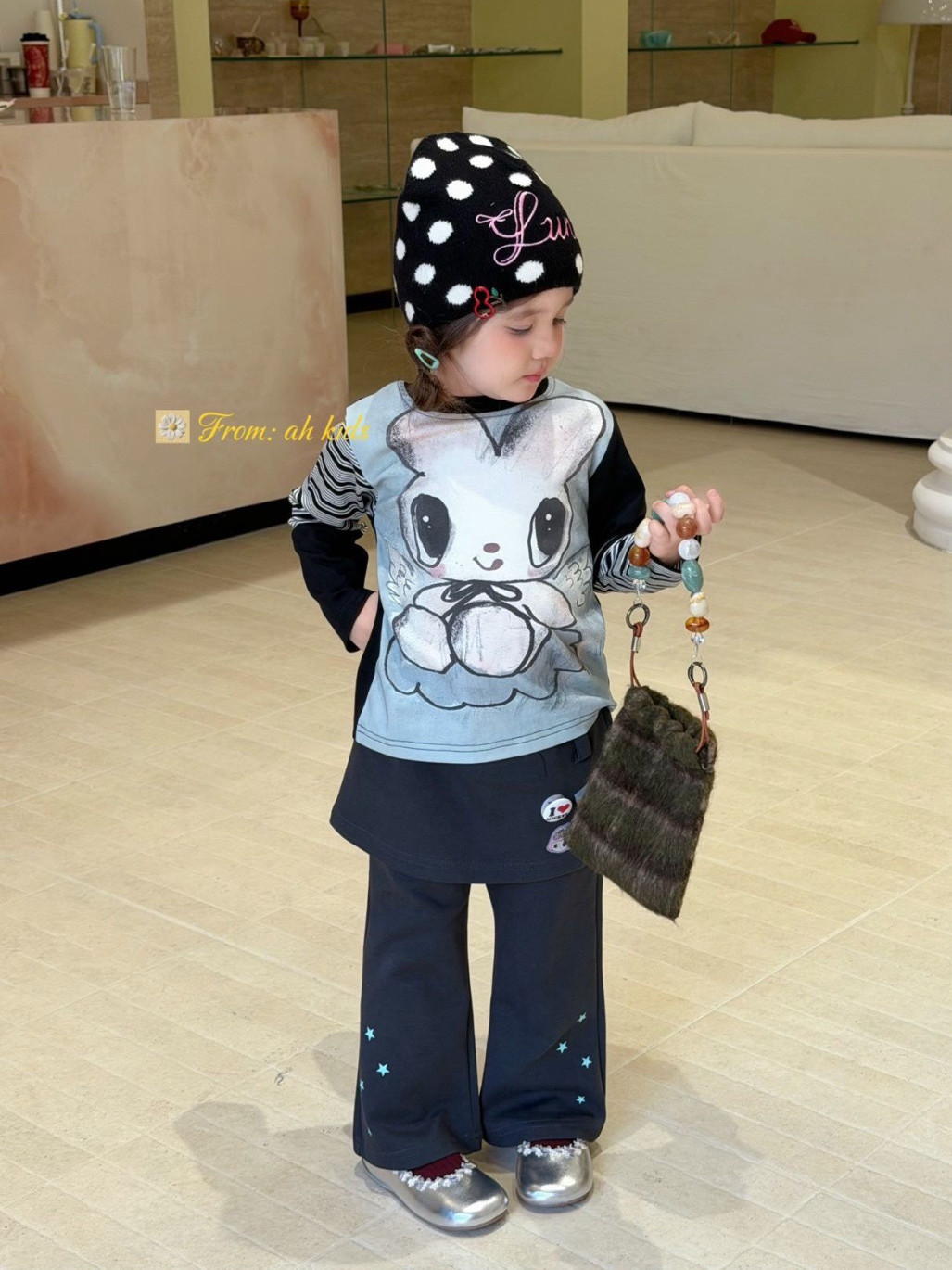 凡妈童装2026秋季新款女童小童韩版贴标裙摆长裤兔子涂鸦拼接T恤