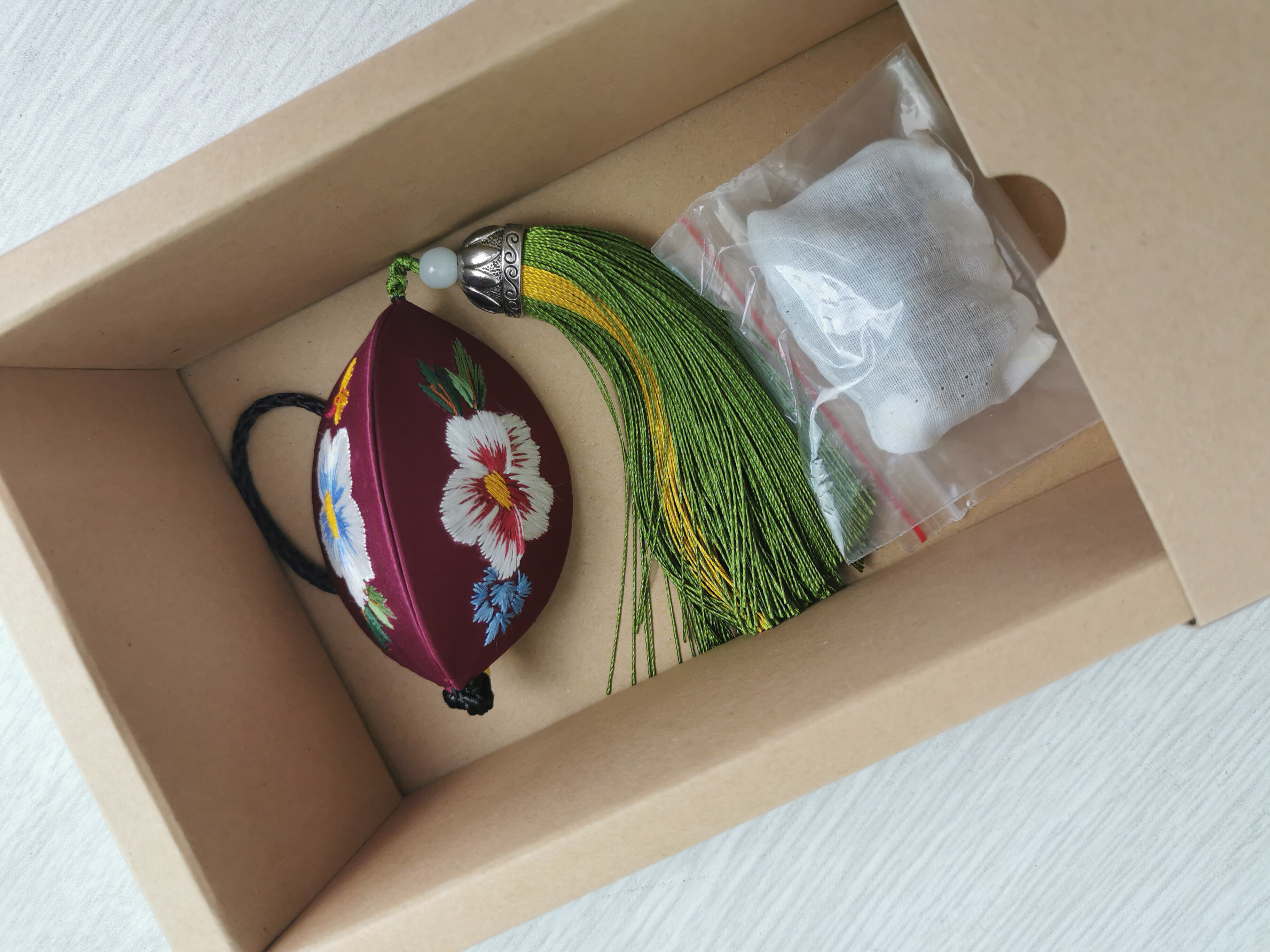 防感防疫药香囊手工刺绣香包香包/香囊