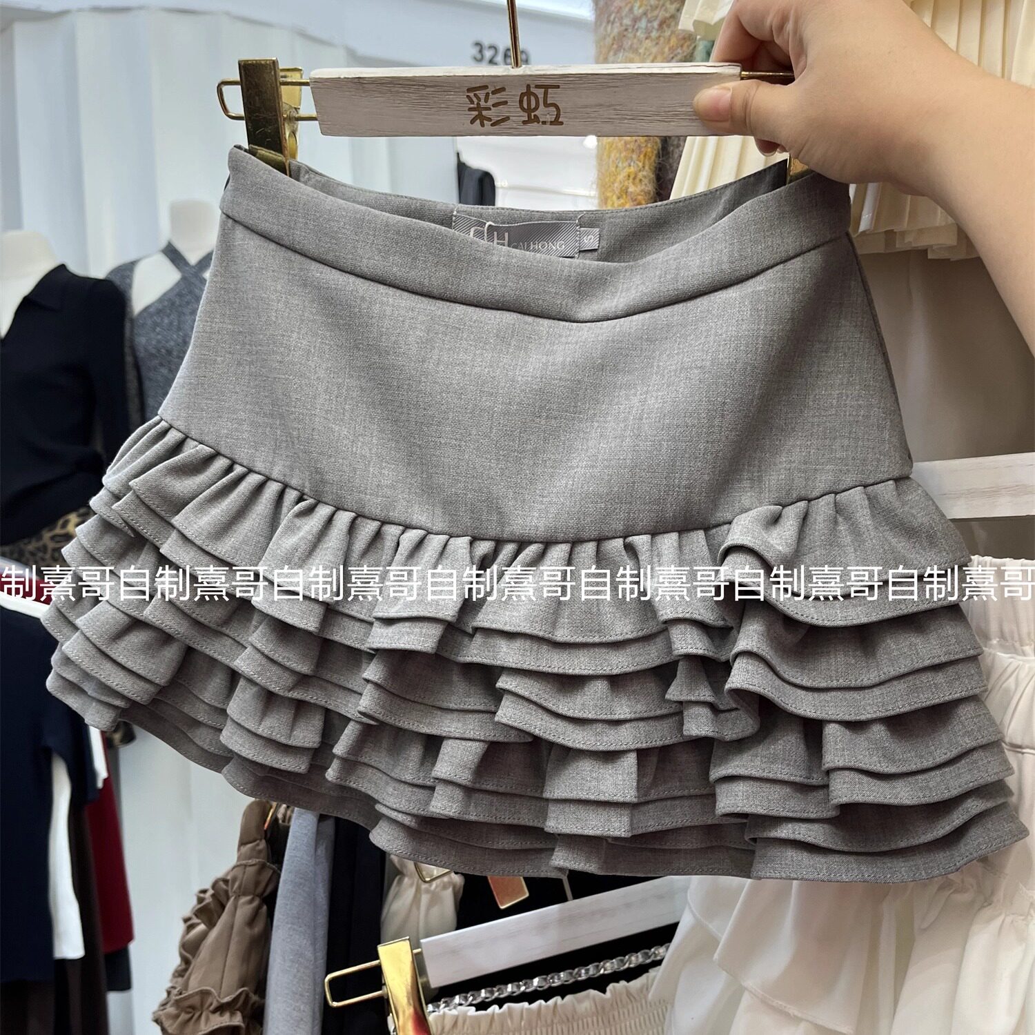 秋季新木耳边荷叶边蓬蓬半身裙蛋糕裙裤女冬季新款显瘦a字小个子