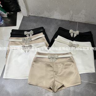 中高腰气质百搭显腿长直筒辣裤 休闲简约纯色质感短裤 少女2026春季