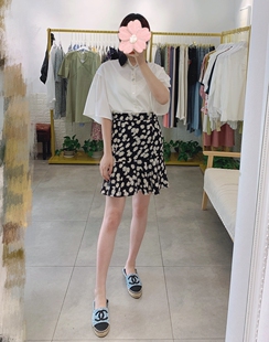 日单RS家黑色蕾丝边领口宽松蝙蝠衫款式可爱纽扣装饰雪纺衬衫开衫