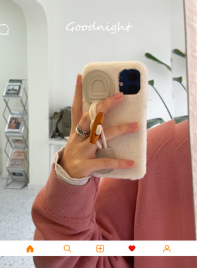 复古牛角扣适用苹果12promax手机壳秋冬毛绒iPhone11/8plus保护套