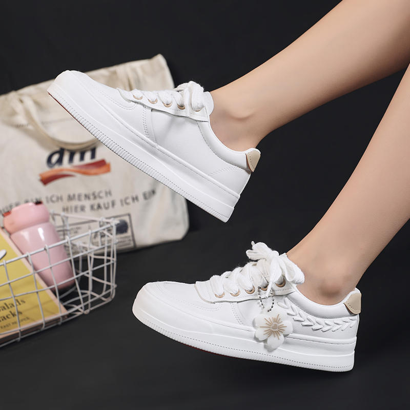 人本百搭学生小白鞋女皮面板鞋