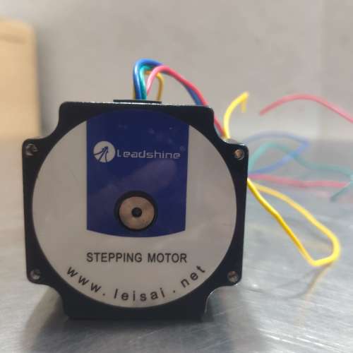 雷赛步进电机57HS22-A     57HS22-LN，实议价。