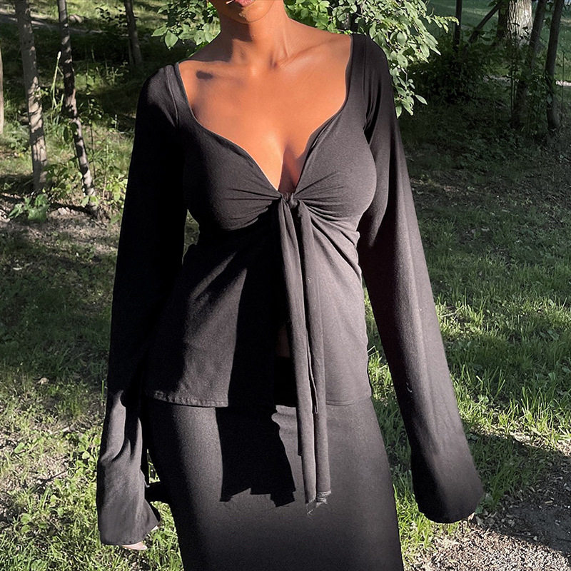 Solid color split open navel top T-shirt纯色开叉露脐上衣T恤