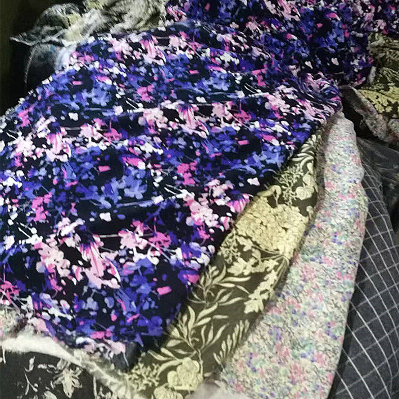 尾货余料时装设计师服装布全棉碎花仿麻顺垂加厚棉布睡衣裤料