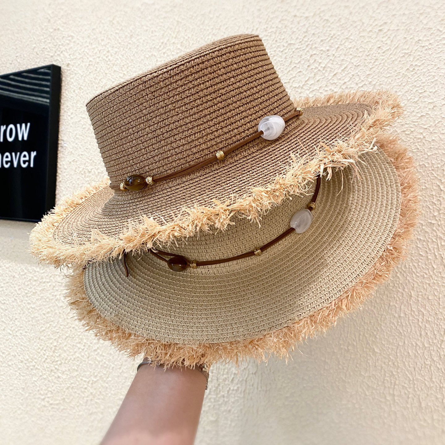 女士夏季出游度假草帽复古民族风毛边平顶礼帽旅游拍照遮阳防晒帽