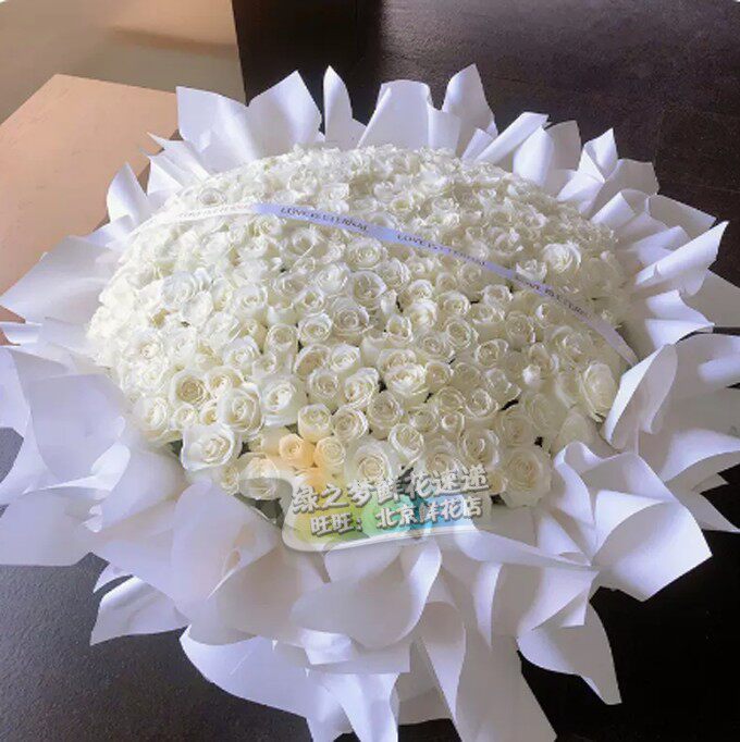 白色恋人-199朵白玫瑰极致纯净浪漫花店北京同城鲜花速递送花上门