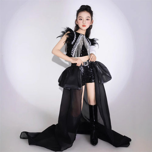 儿童T台模特走秀服亮片拖尾潮服