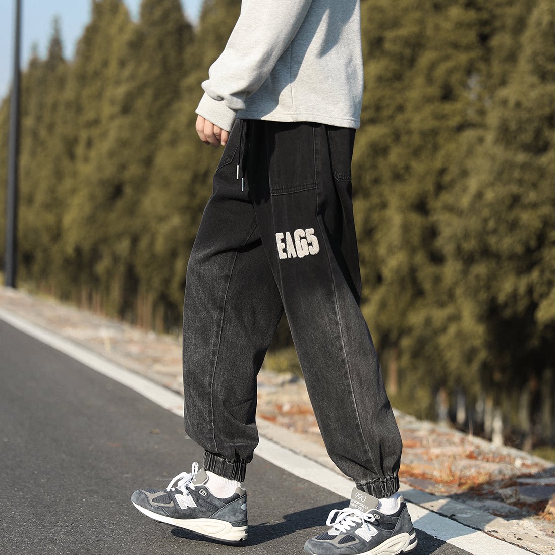 刺绣休闲束脚牛仔裤N28-P55限7875%棉5%粘纤20%聚酯纤维,男装牛仔裤,电商B327