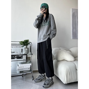 22春装 K29-P55 女模港风宽松休闲裤直筒工装裤男士裤子图片