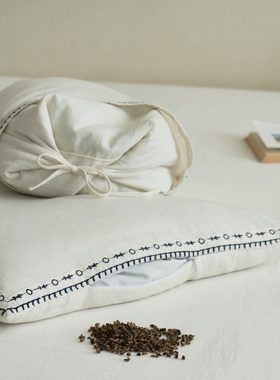 日式简约刺绣棉麻苦荞枕头四季款大凉山苦荞荞麦枕单人成人助眠枕